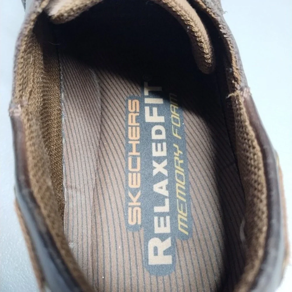 Skechers Boat Shoes Mens Size 11.5 Brown Leather Relaxed Fit‎ Memory Foam 64114